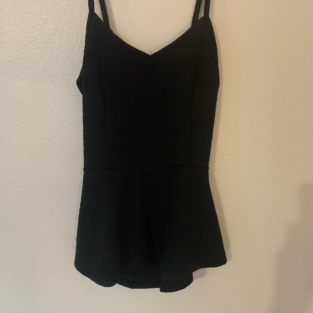 Wet seal dress tank with bow accent in back